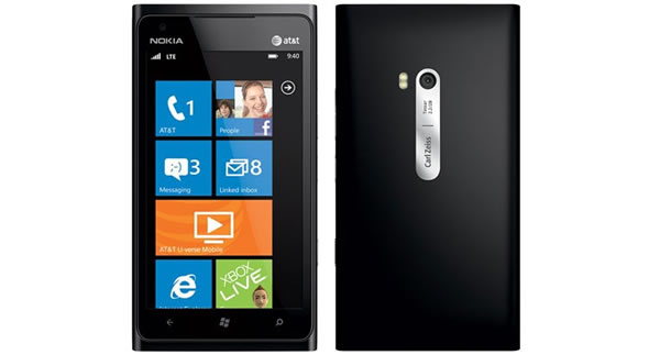 Windows Phone 7 - Nokia Lumia 900